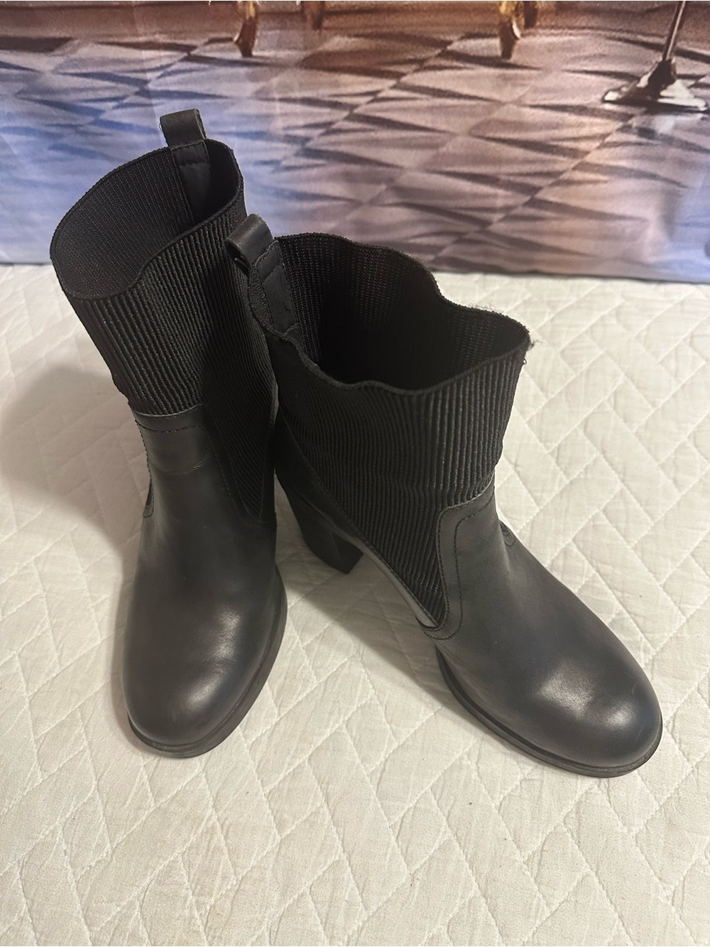 🎄 Crown Vintage Adventure black leather ankle boots women’s 6.5M block heel